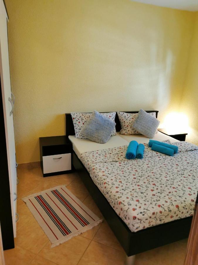 Apartments Ivan Вир Екстер'єр фото