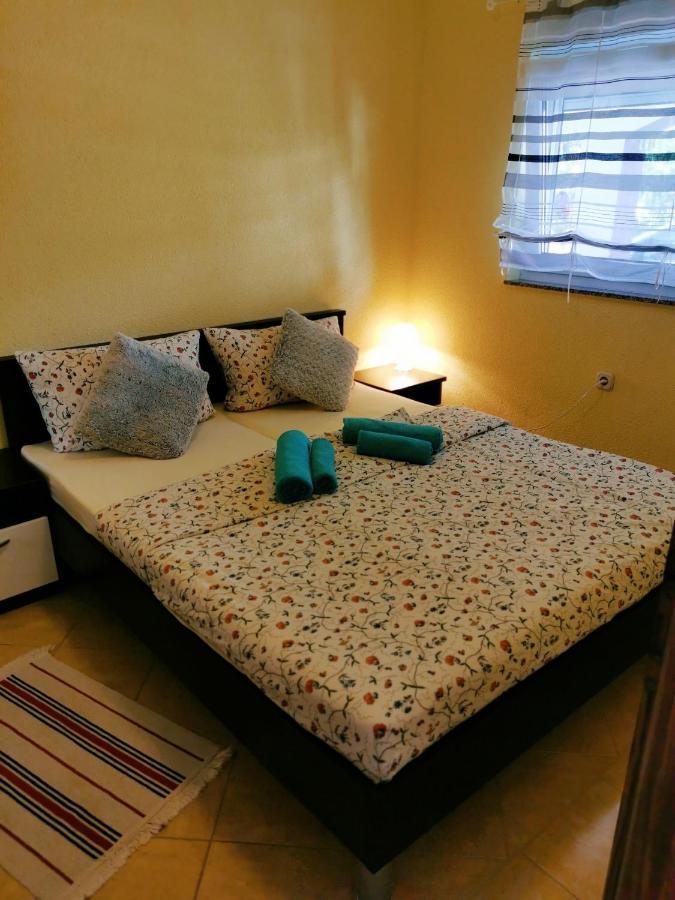 Apartments Ivan Вир Екстер'єр фото