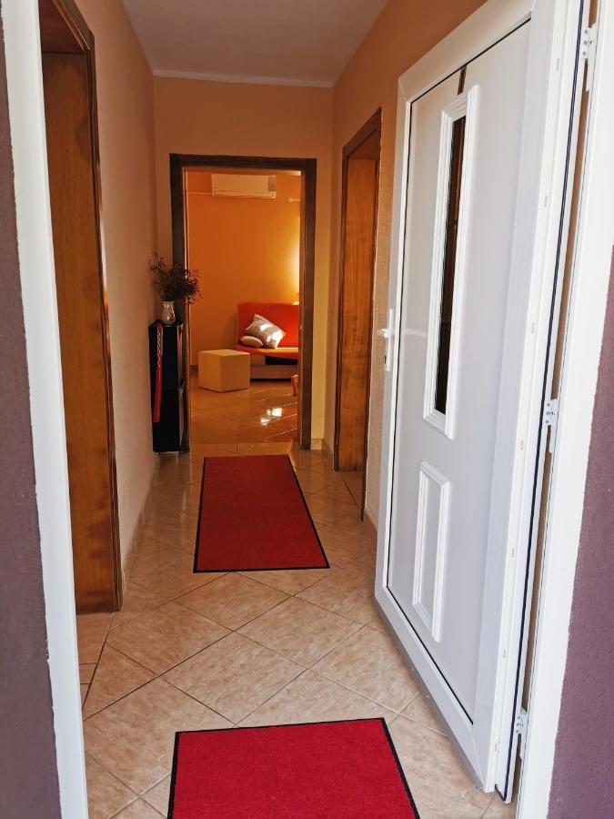 Apartments Ivan Вир Екстер'єр фото