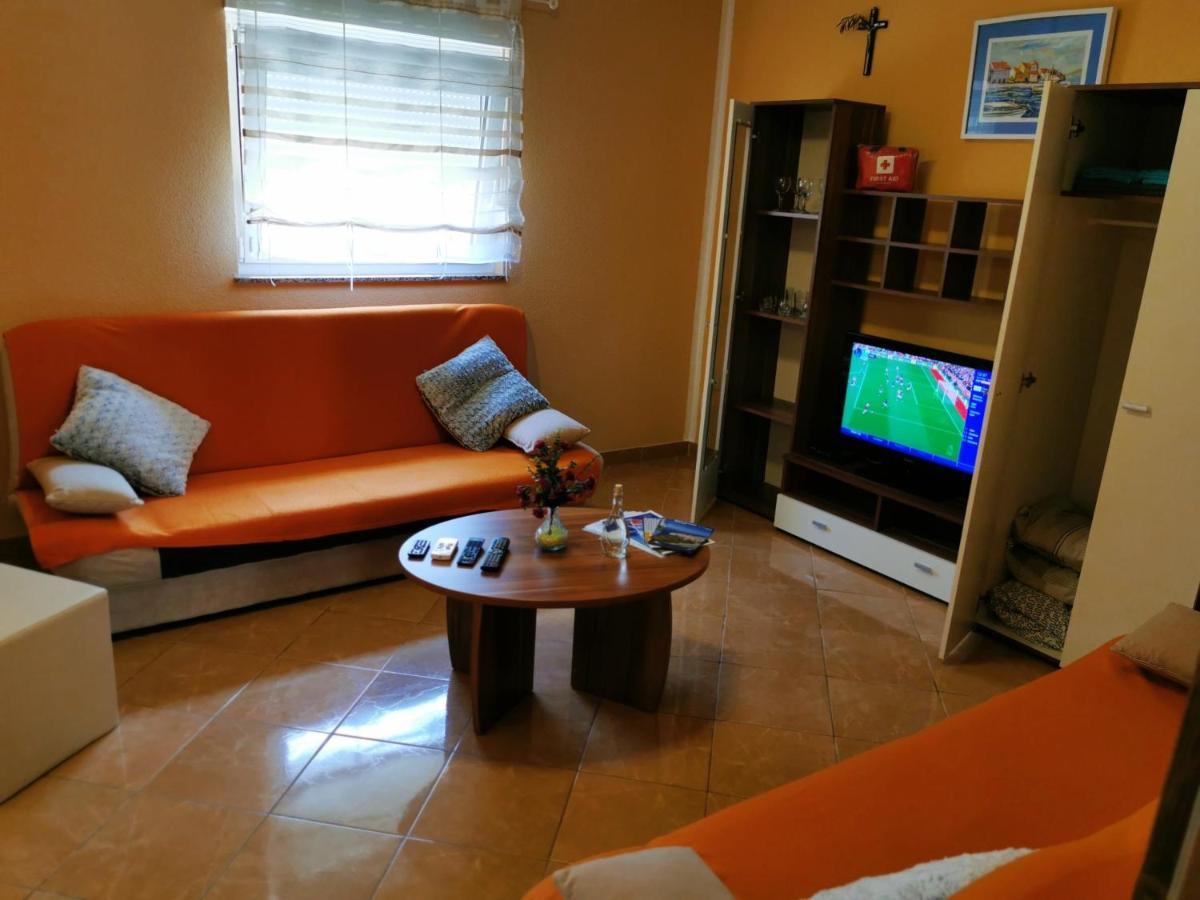 Apartments Ivan Вир Екстер'єр фото