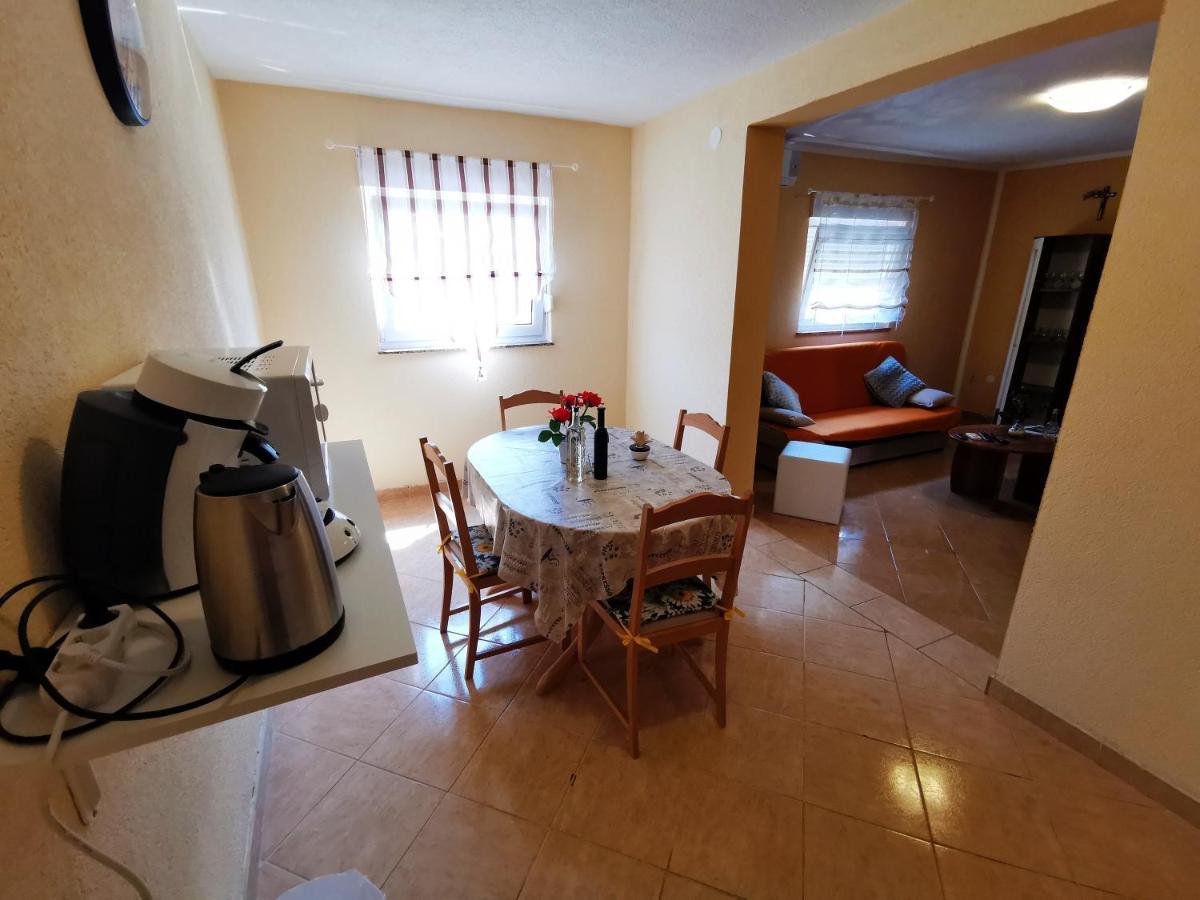 Apartments Ivan Вир Екстер'єр фото
