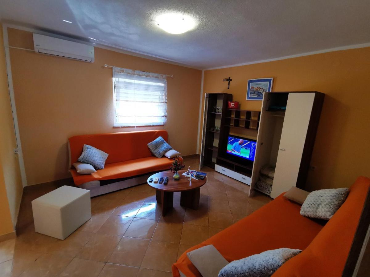 Apartments Ivan Вир Екстер'єр фото