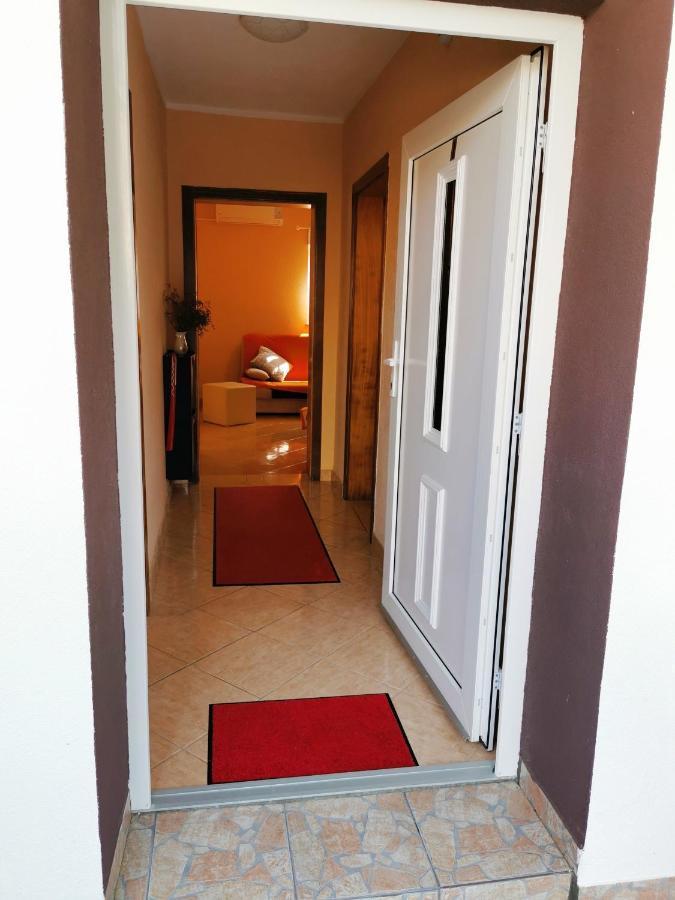 Apartments Ivan Вир Екстер'єр фото